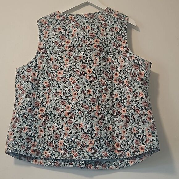 DENIM & Co. Floral vest 1x - Picture 7 of 8